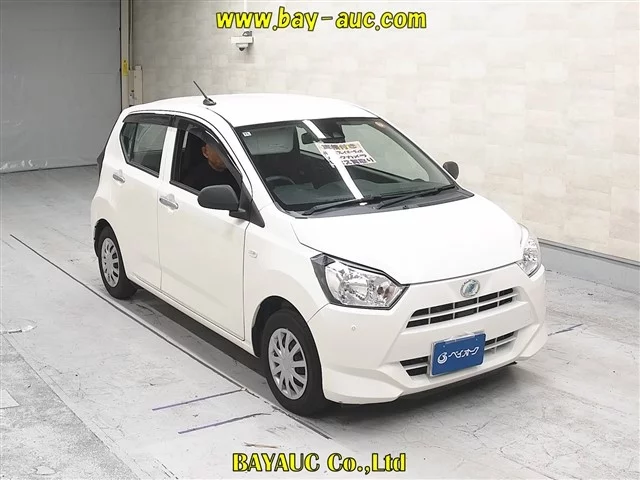 Daihatsu Mira e:S LA350S 2018
